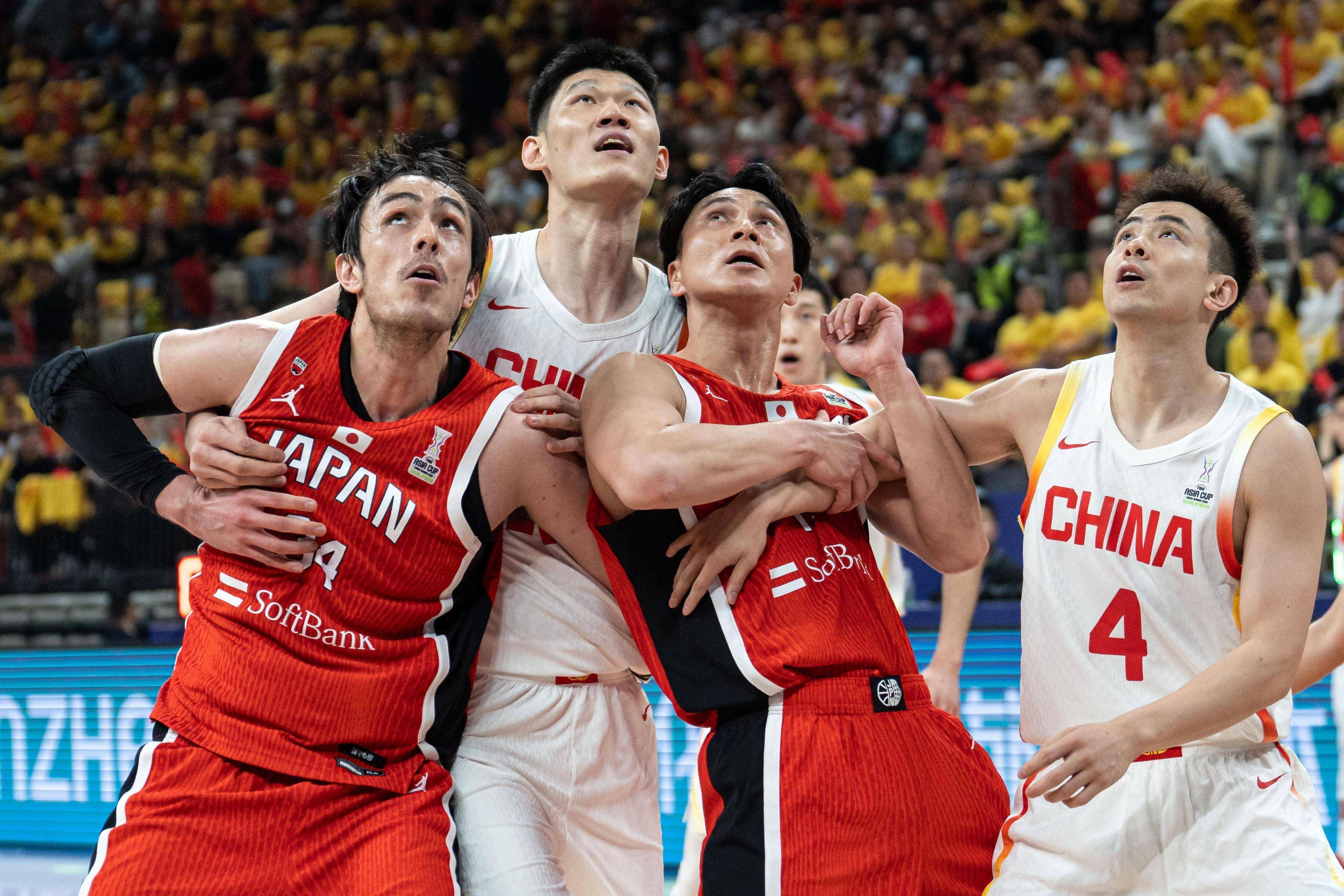 德州扑克-亚洲杯篮球赛开张局面瞩目，观众狂热追捧